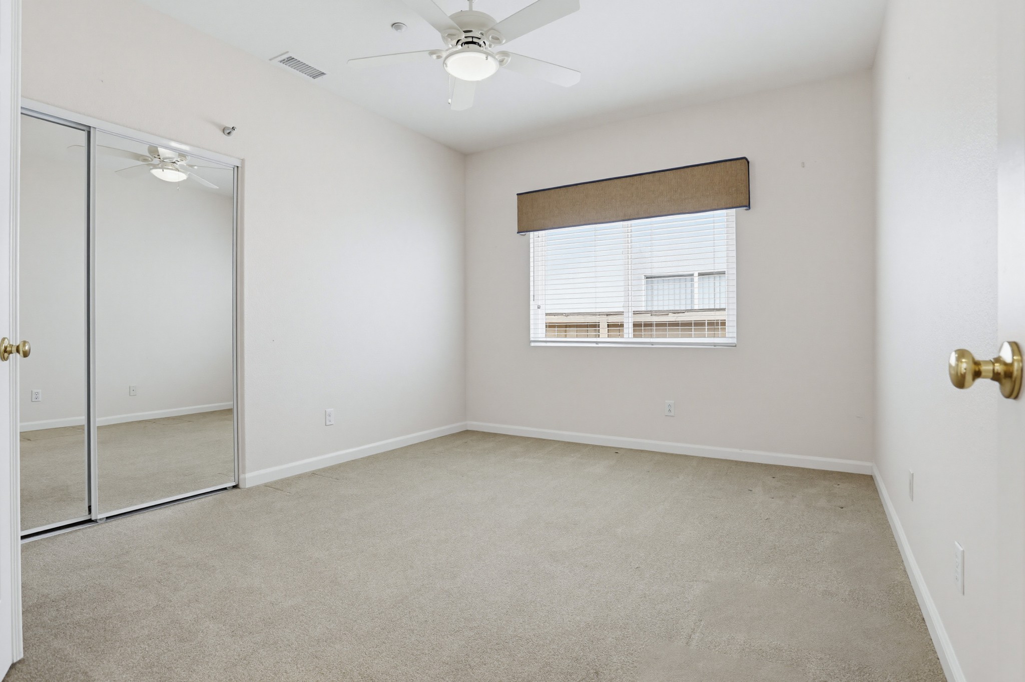 Virtual tour photo 25 of 39 for 713 Bel Air Dr W