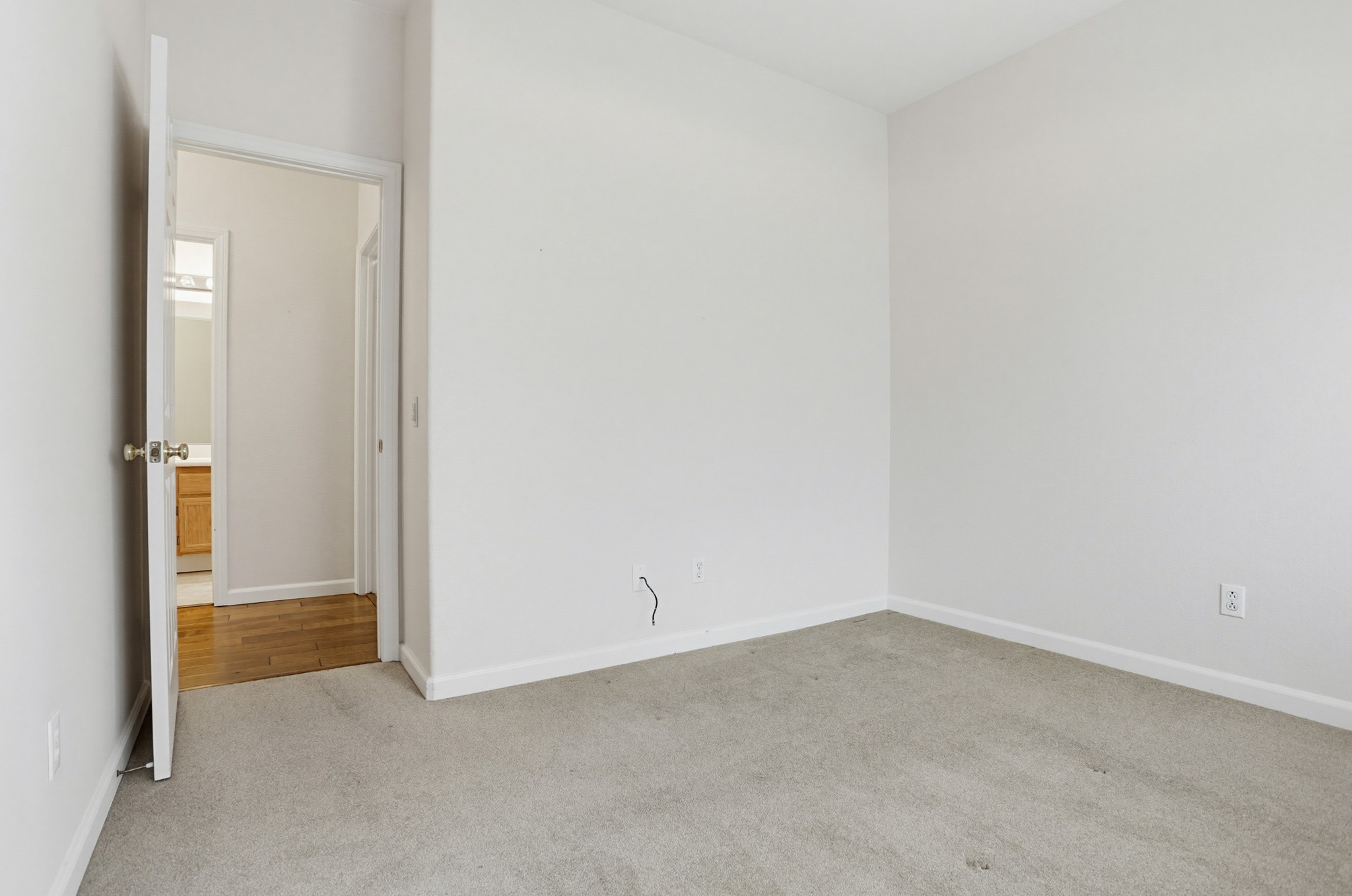 Virtual tour photo 28 of 39 for 713 Bel Air Dr W