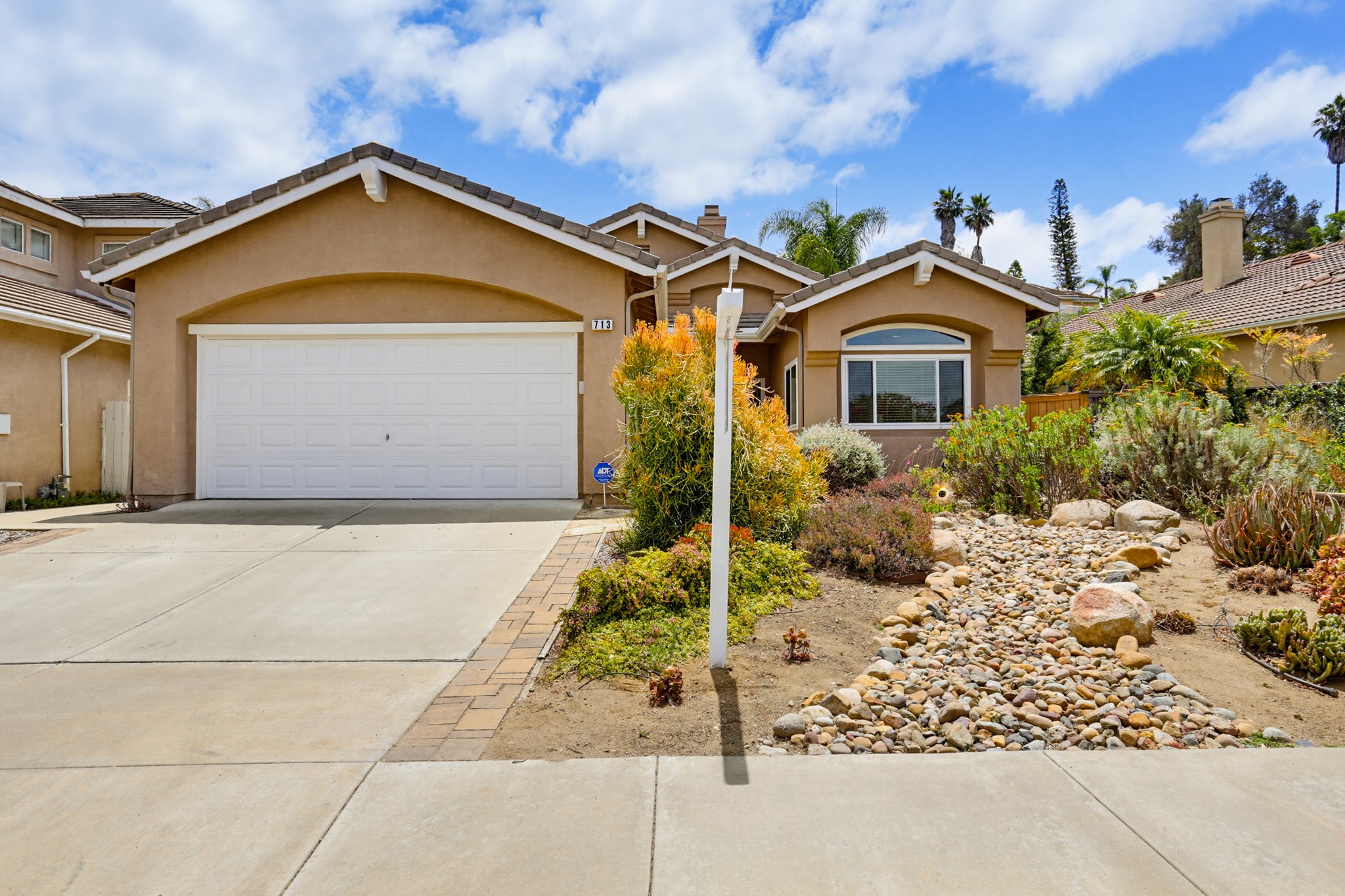 Virtual tour photo 38 of 39 for 713 Bel Air Dr W