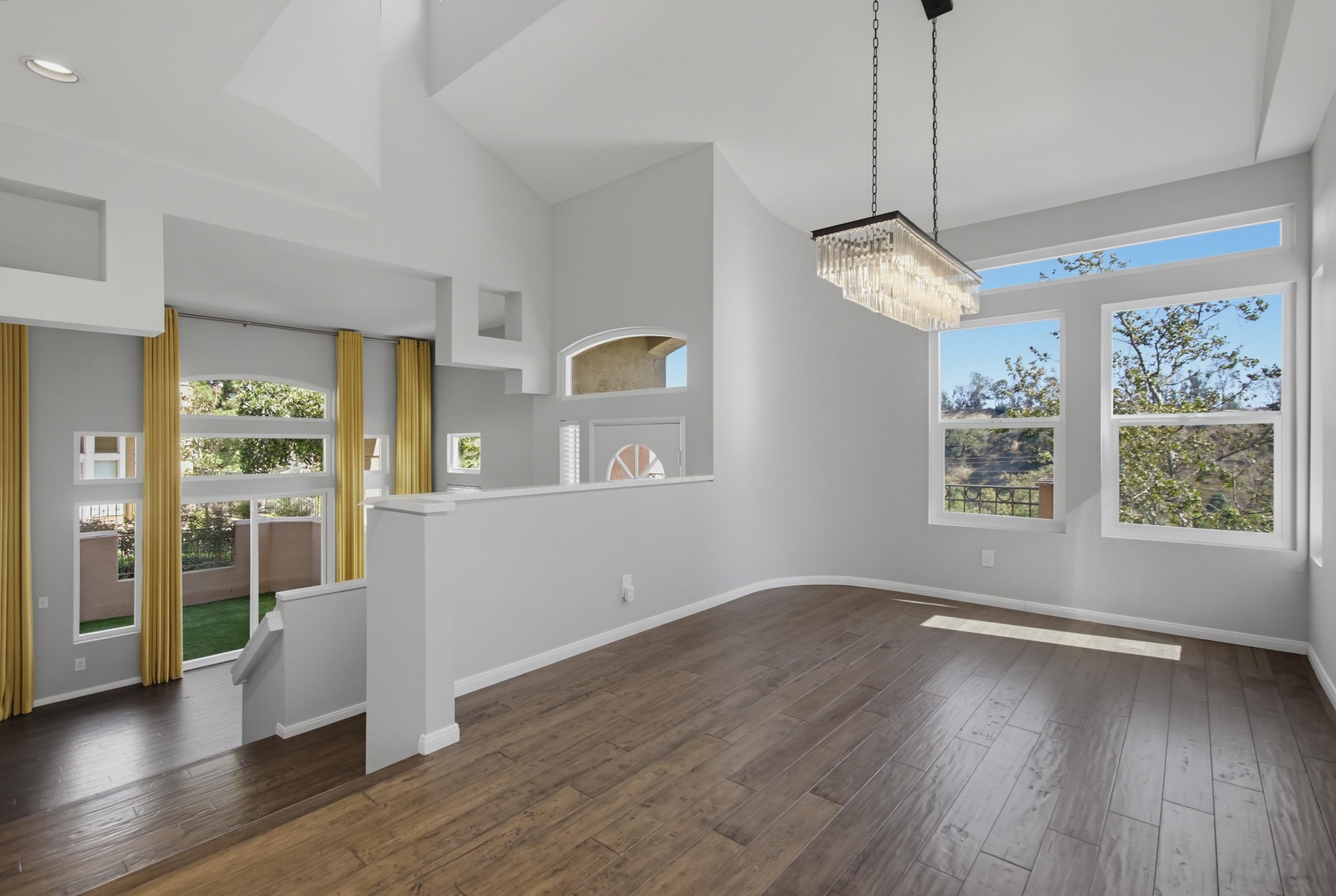 Virtual tour photo 16 of 65 for 7130 Calabria Ct Unit E