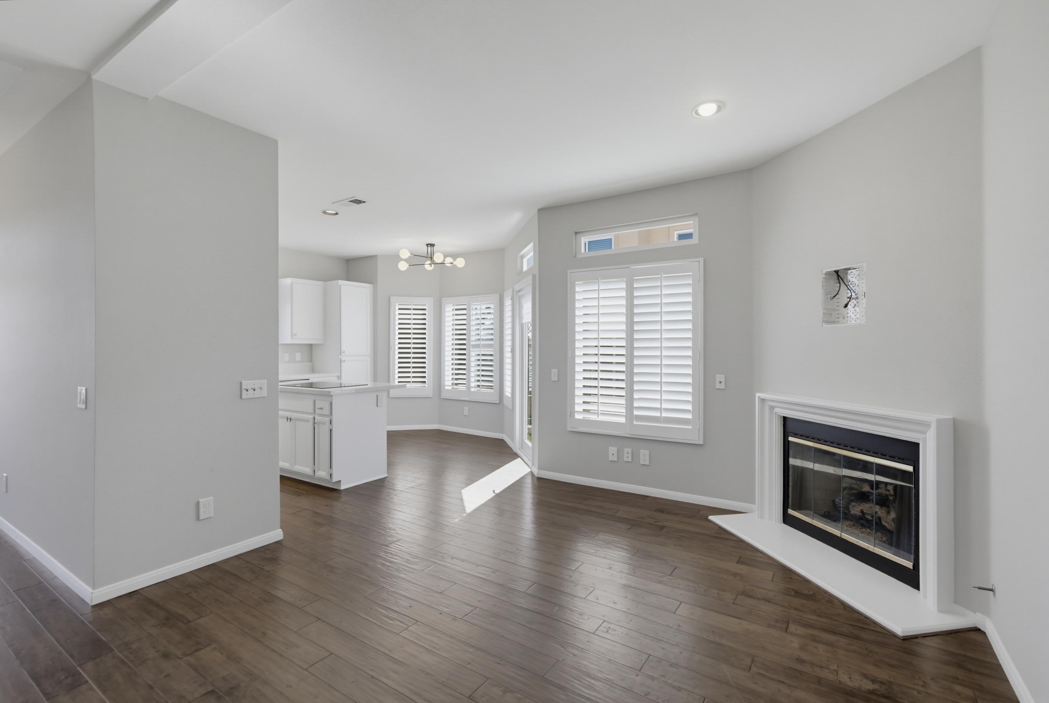 Virtual tour photo 20 of 65 for 7130 Calabria Ct Unit E