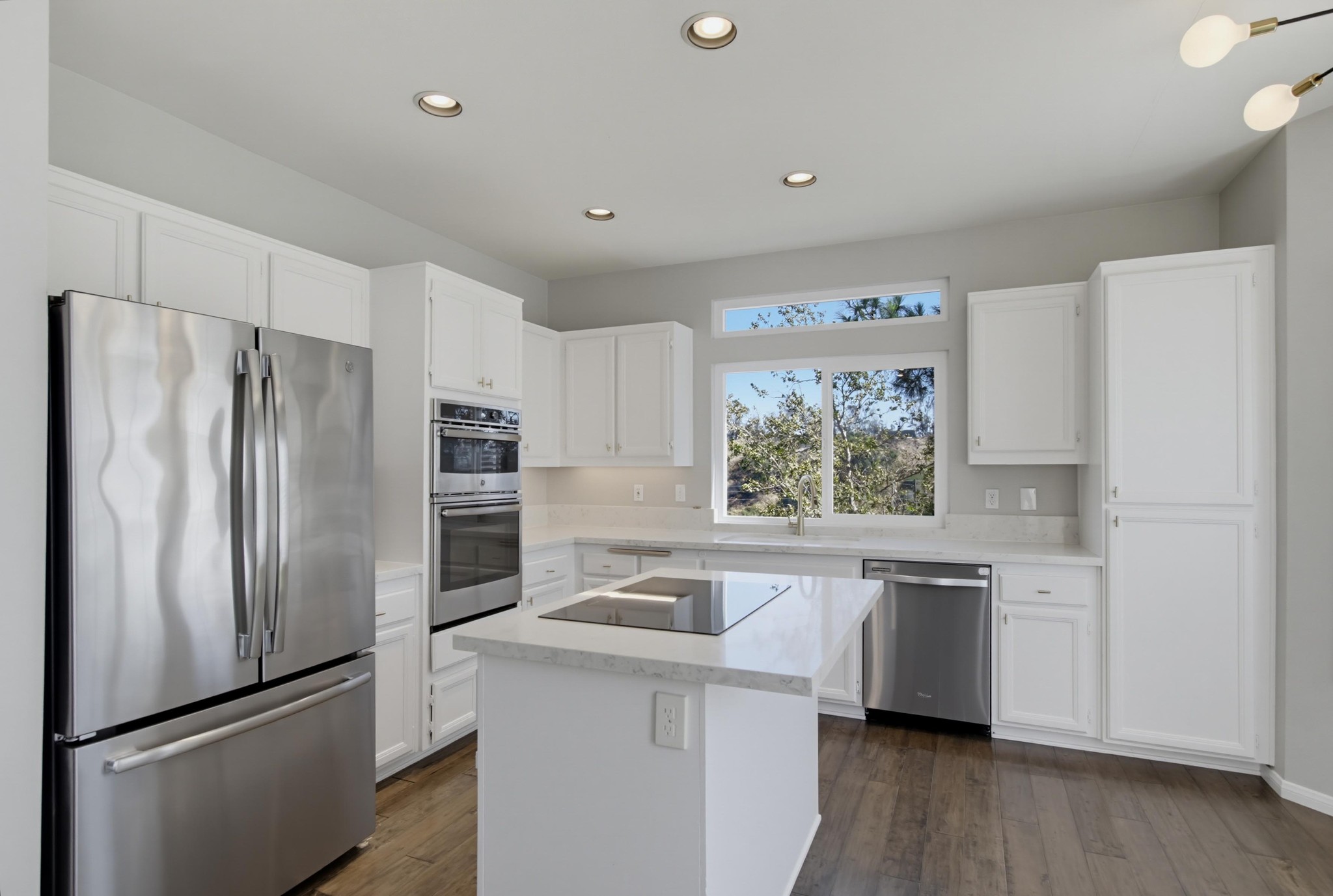 Virtual tour photo 24 of 65 for 7130 Calabria Ct Unit E