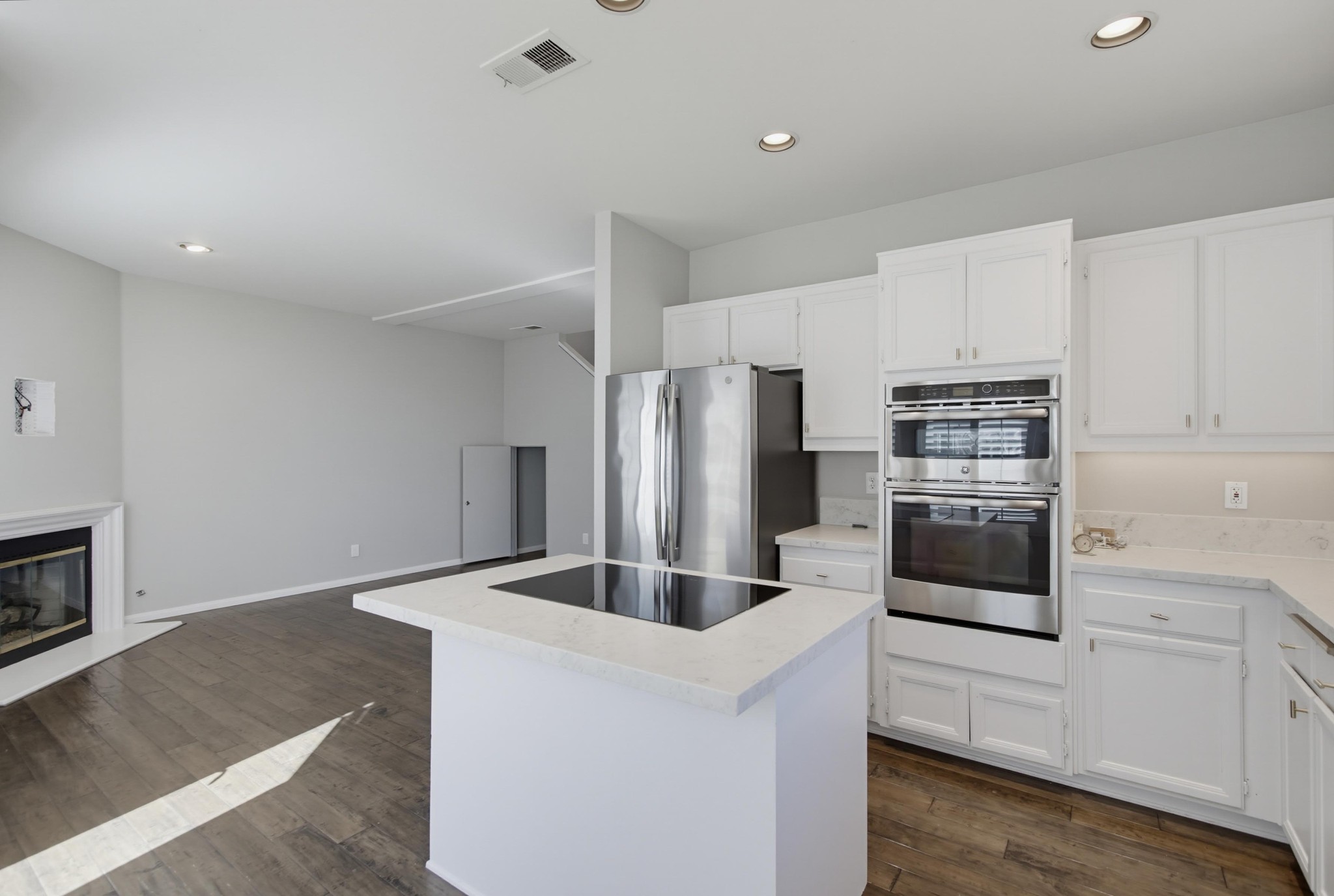 Virtual tour photo 25 of 65 for 7130 Calabria Ct Unit E