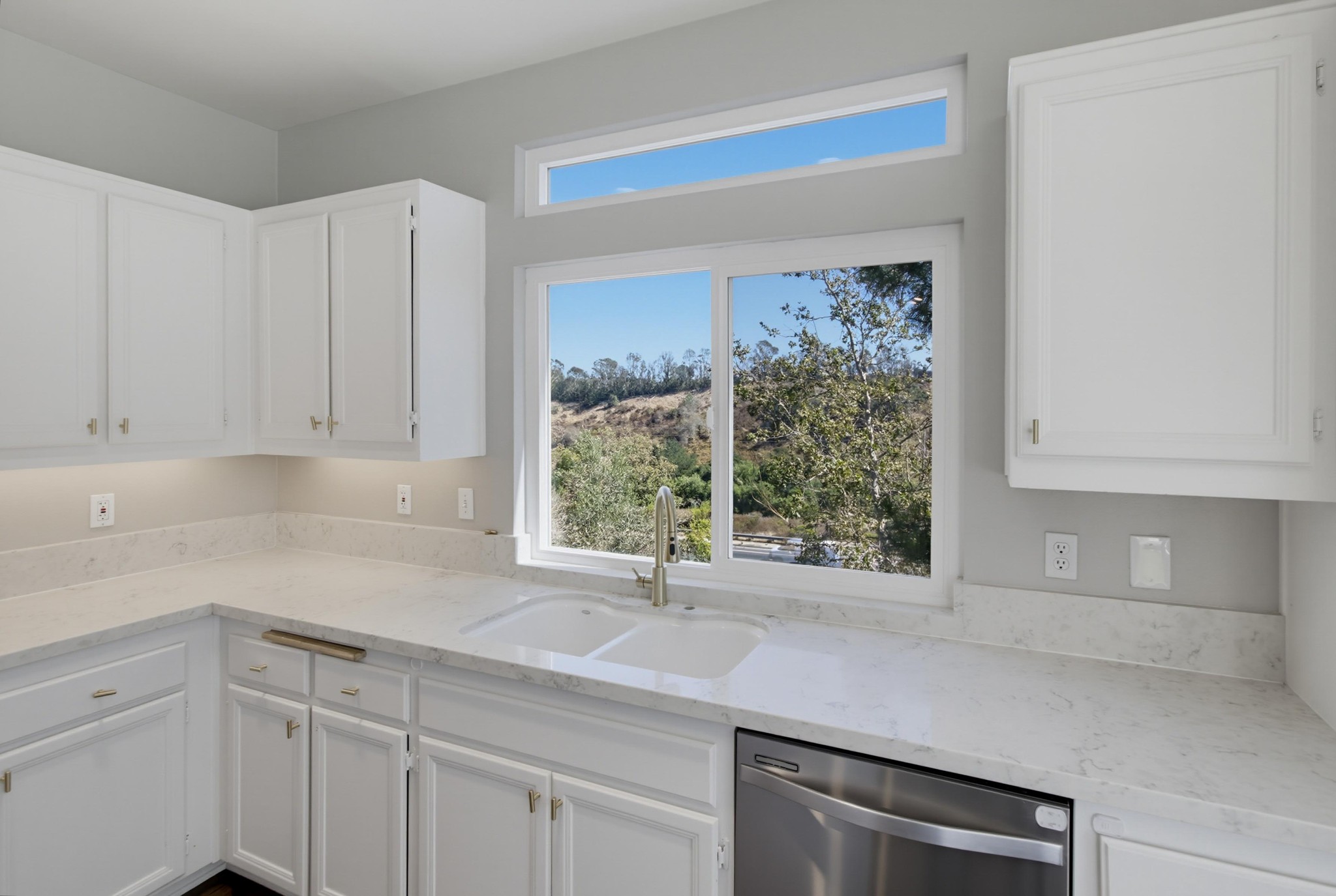 Virtual tour photo 27 of 65 for 7130 Calabria Ct Unit E