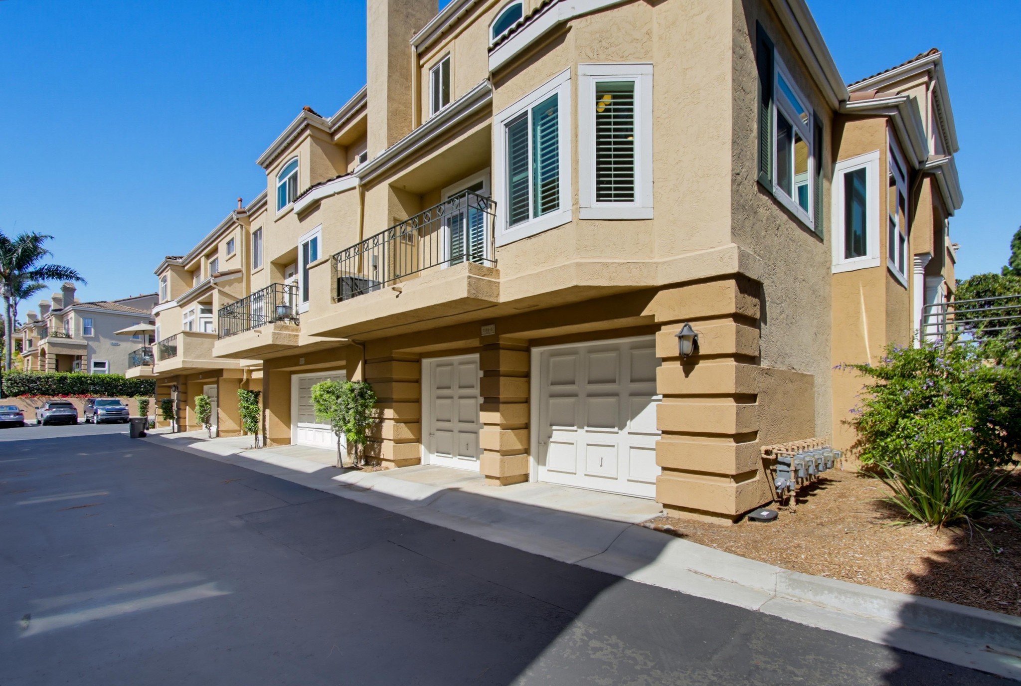 Virtual tour photo 63 of 65 for 7130 Calabria Ct Unit E