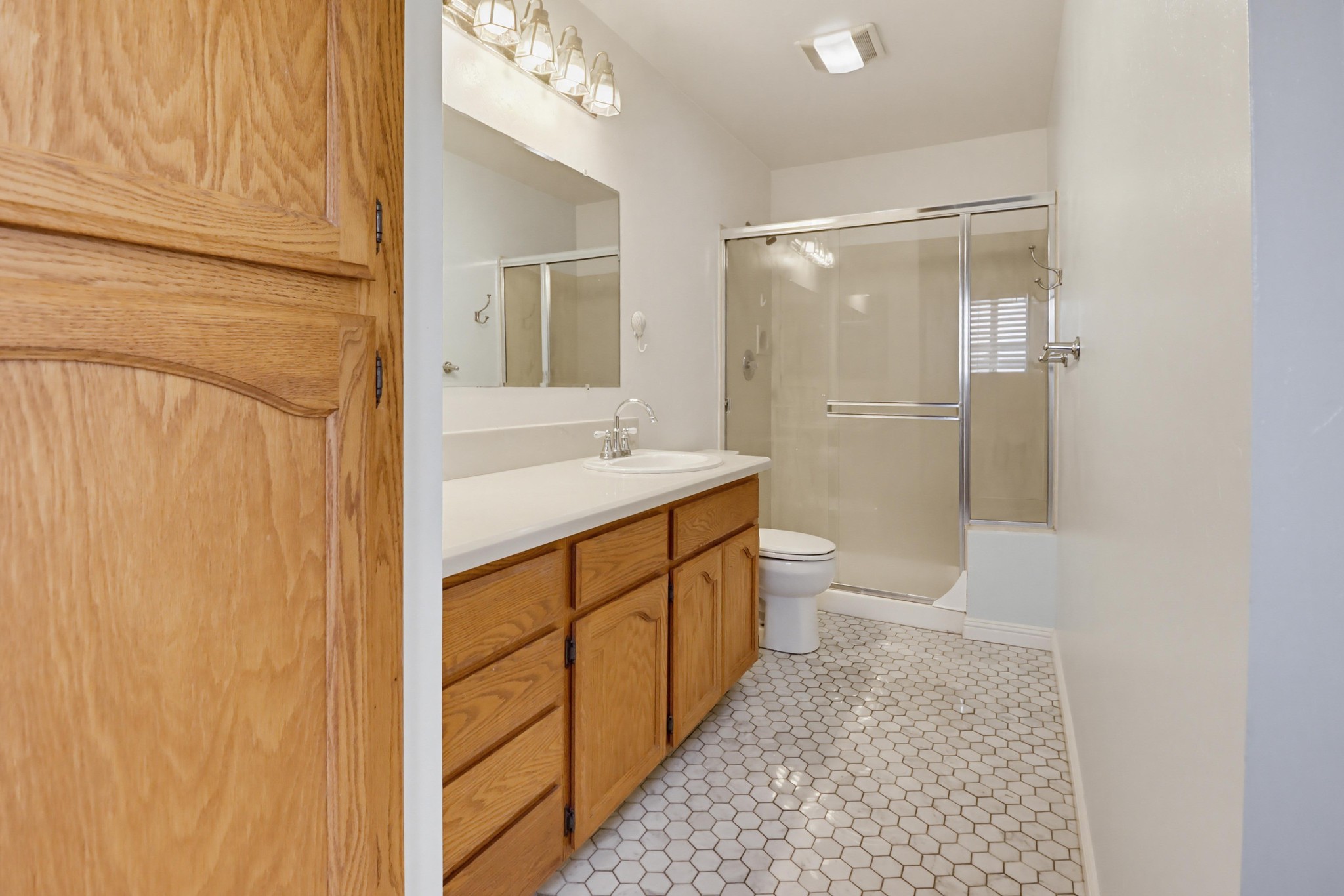 Virtual tour photo 35 of 77 for 7134 Hybeth Dr