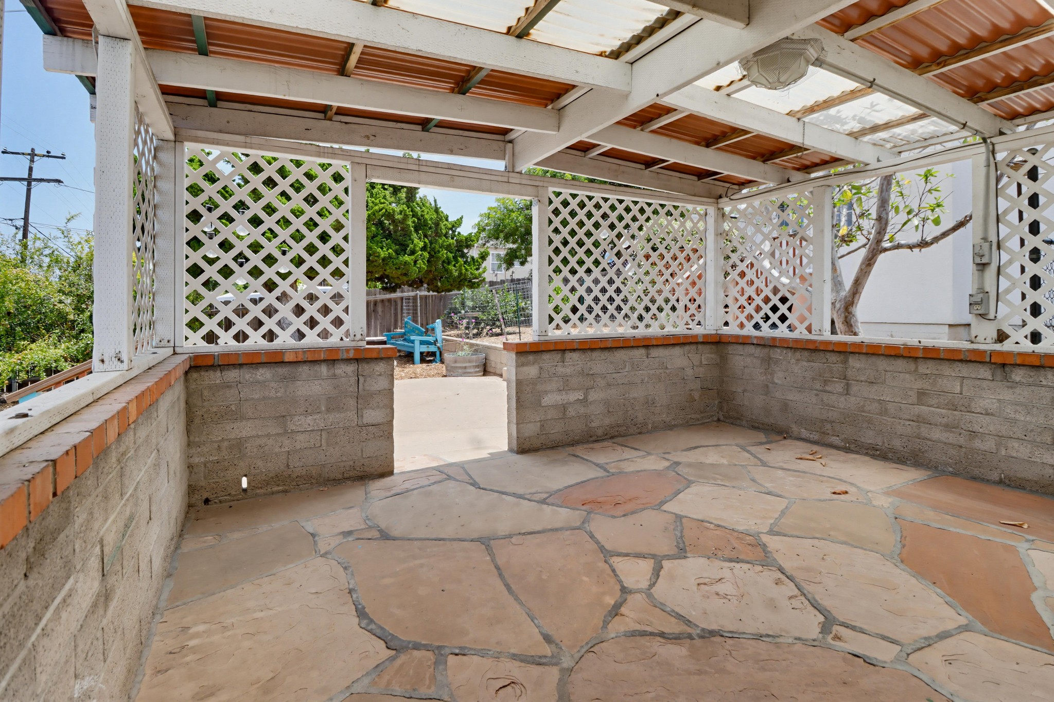 Virtual tour photo 70 of 77 for 7134 Hybeth Dr