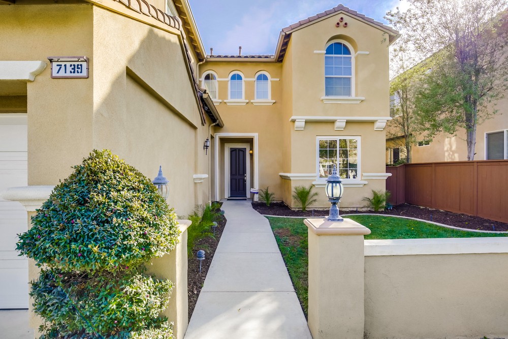 Virtual tour photo 7 of 87 for 7139 Torrey Mesa Ct