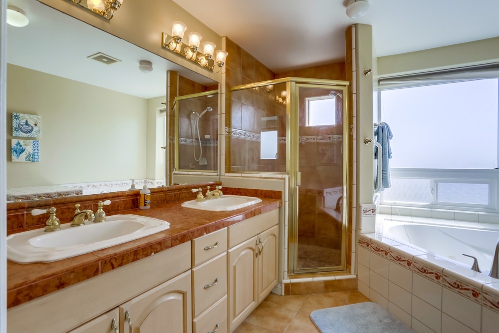 Virtual tour photo 25 of 38 for 714 Kingston Ct