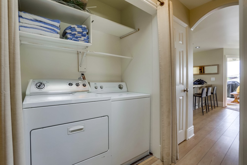 Virtual tour photo 32 of 38 for 714 Kingston Ct