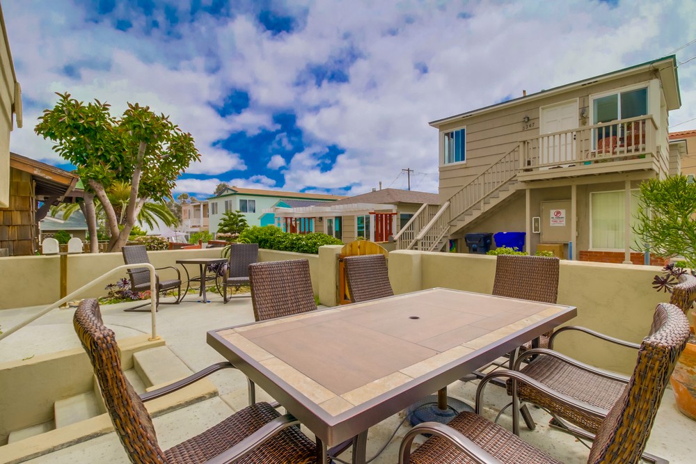 Virtual tour photo 8 of 54 for 714 Kingston Ct