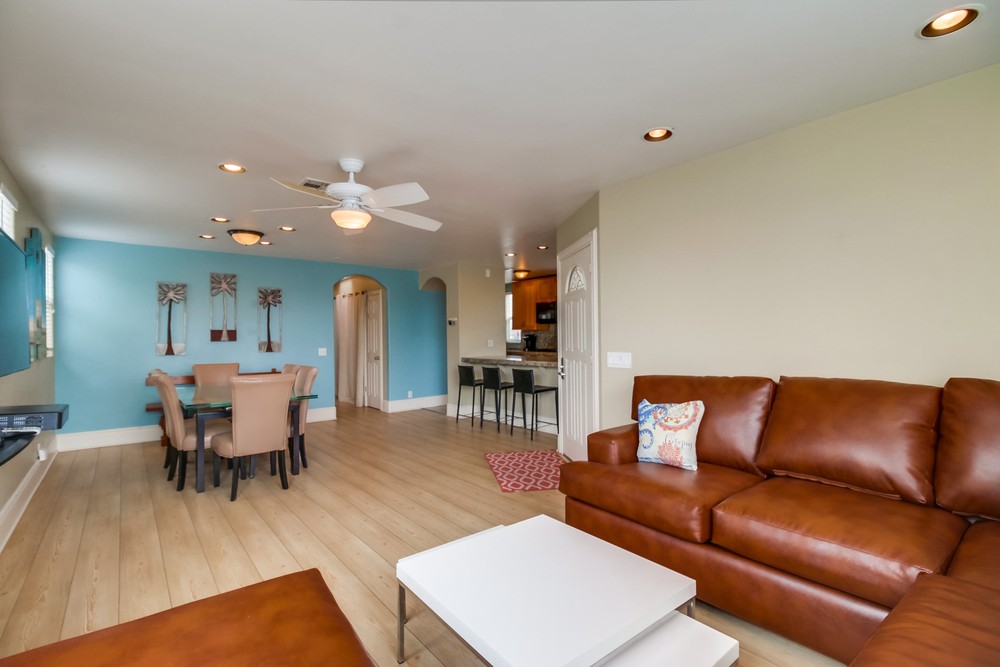 Virtual tour photo 13 of 54 for 714 Kingston Ct