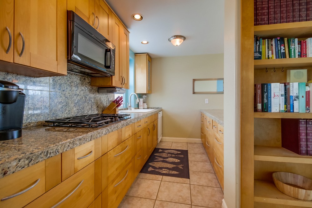 Virtual tour photo 19 of 54 for 714 Kingston Ct