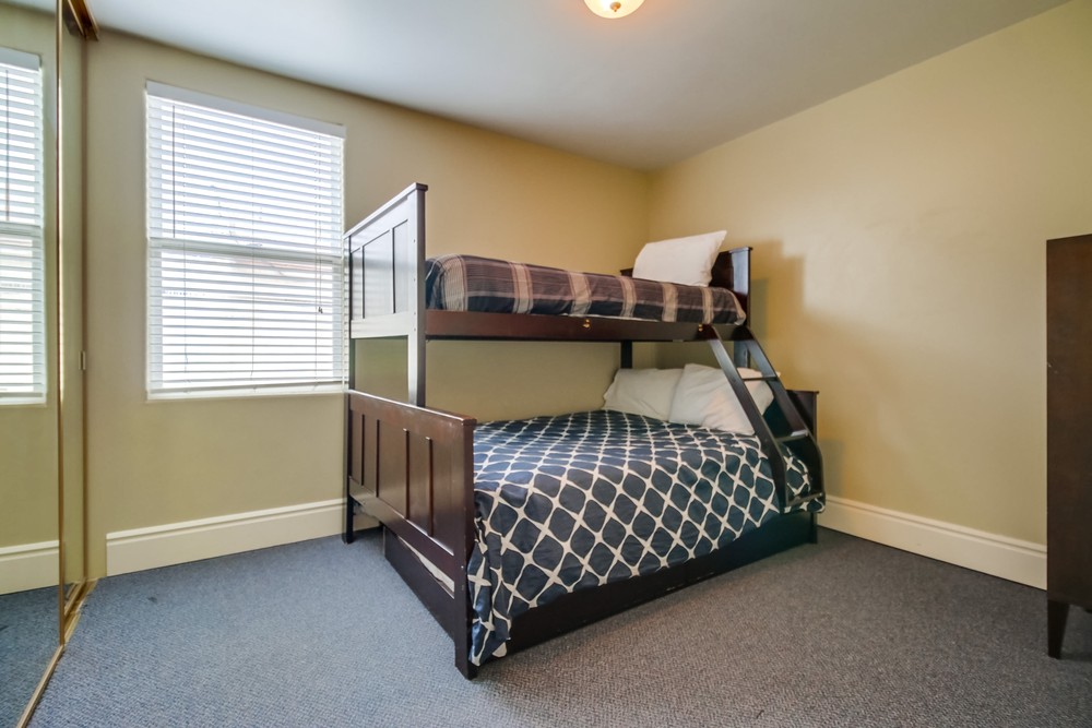 Virtual tour photo 30 of 54 for 714 Kingston Ct