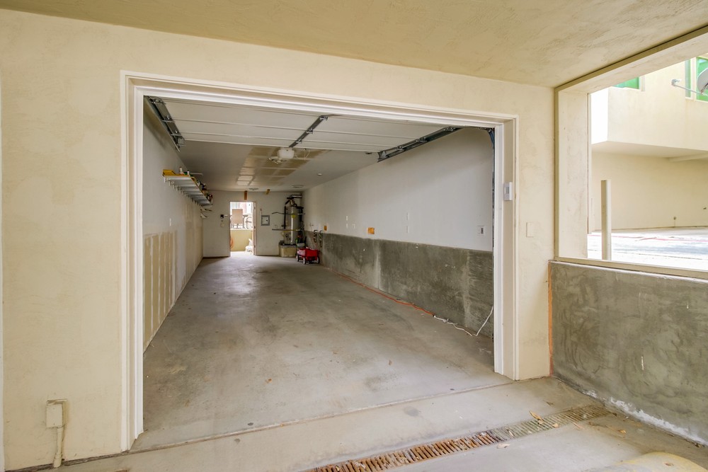 Virtual tour photo 47 of 54 for 714 Kingston Ct