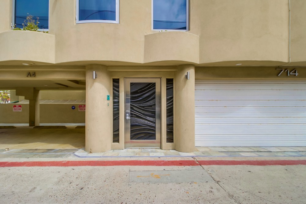 Virtual tour photo 4 of 48 for 714 Lido Ct
