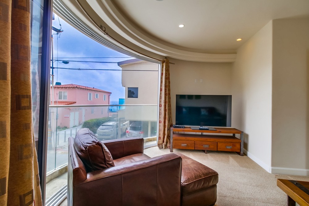 Virtual tour photo 19 of 48 for 714 Lido Ct