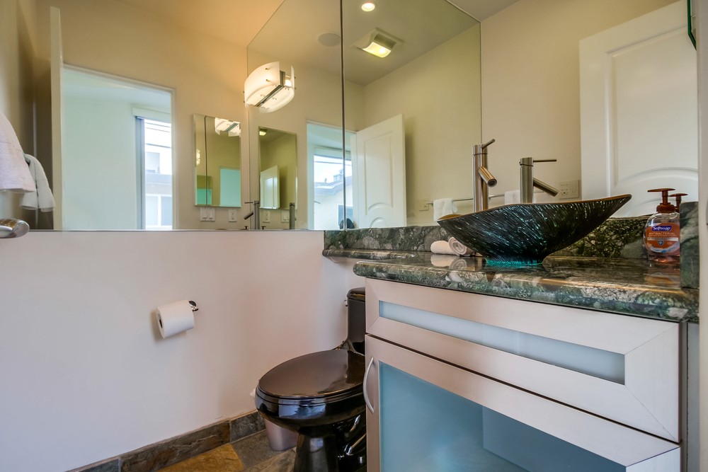 Virtual tour photo 21 of 48 for 714 Lido Ct