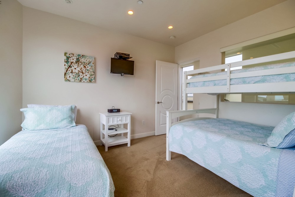 Virtual tour photo 39 of 48 for 714 Lido Ct