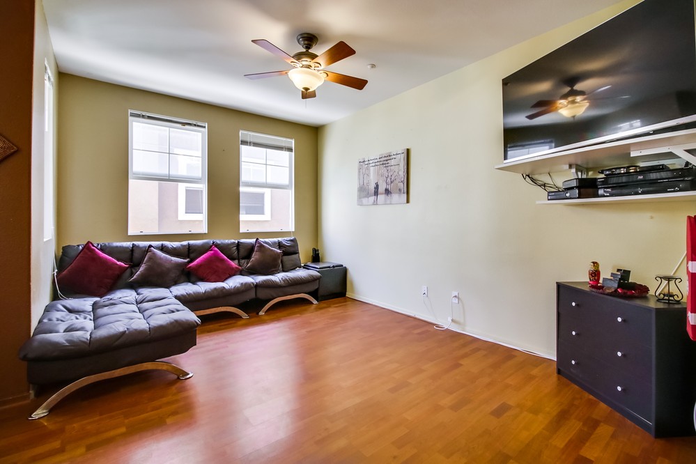 Virtual tour photo 11 of 43 for 714 Portside Place