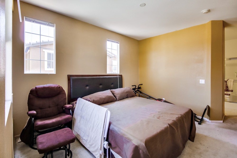 Virtual tour photo 25 of 43 for 714 Portside Place