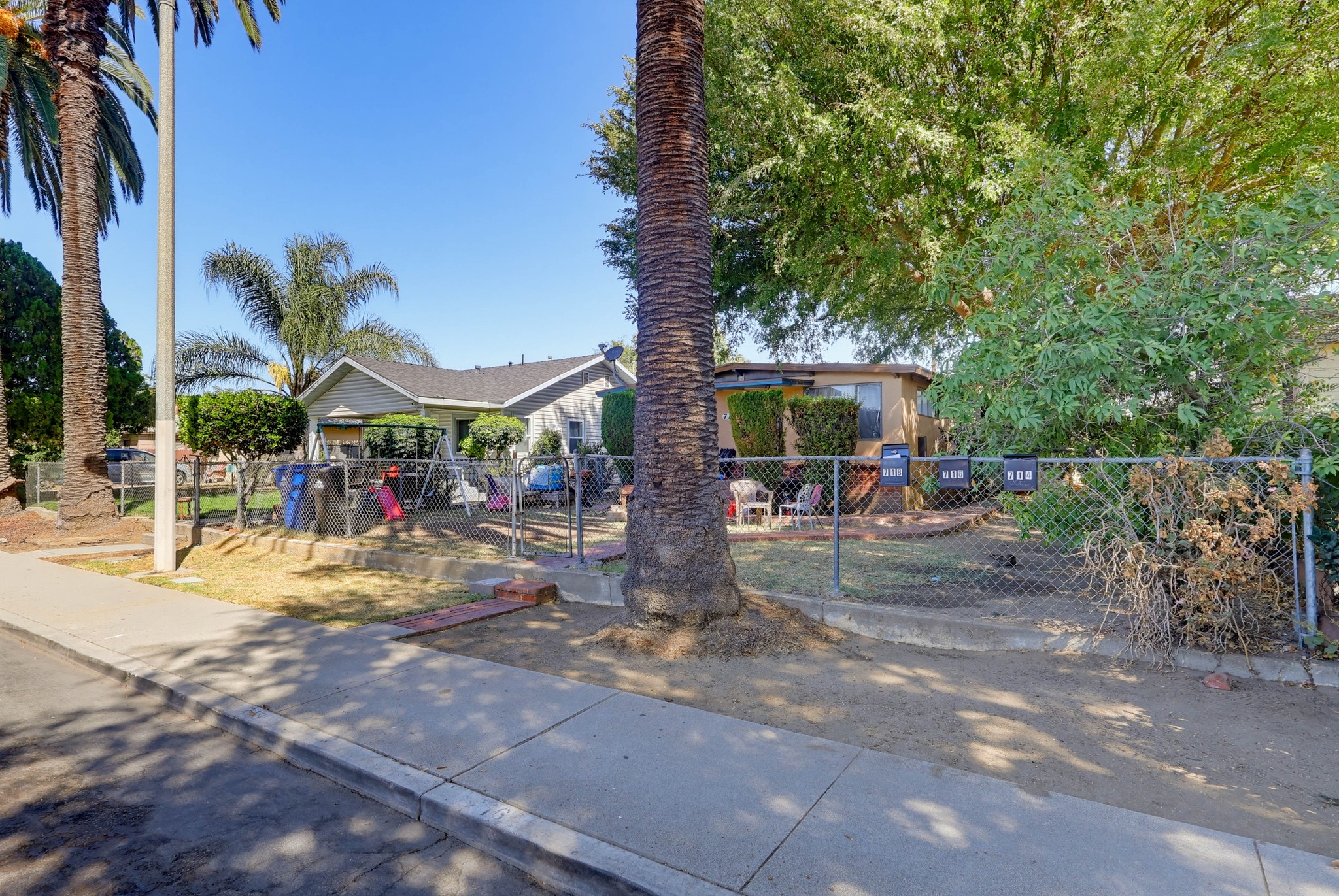 Virtual tour photo 3 of 65 for 714 W Nevada St