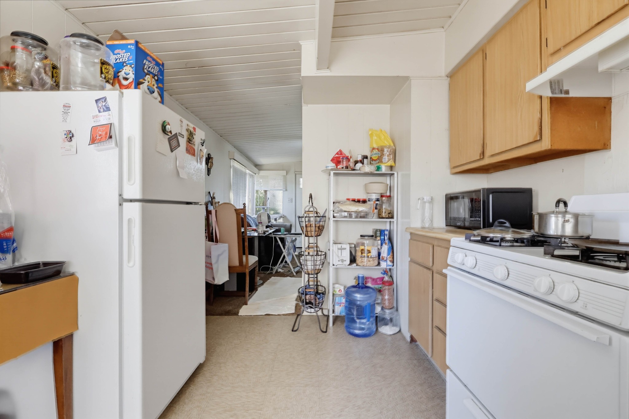 Virtual tour photo 15 of 65 for 714 W Nevada St