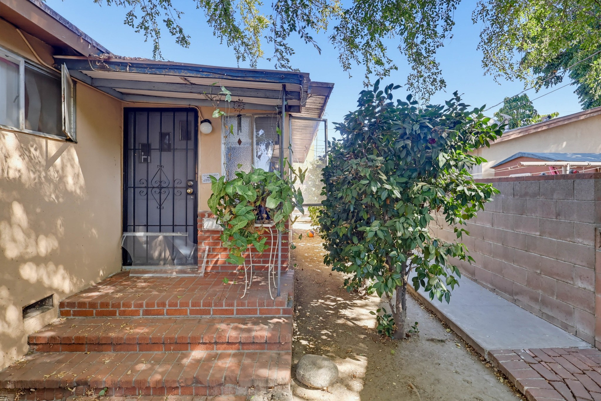 Virtual tour photo 63 of 65 for 714 W Nevada St