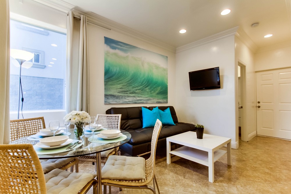 Virtual tour photo 14 of 59 for 714 York Court