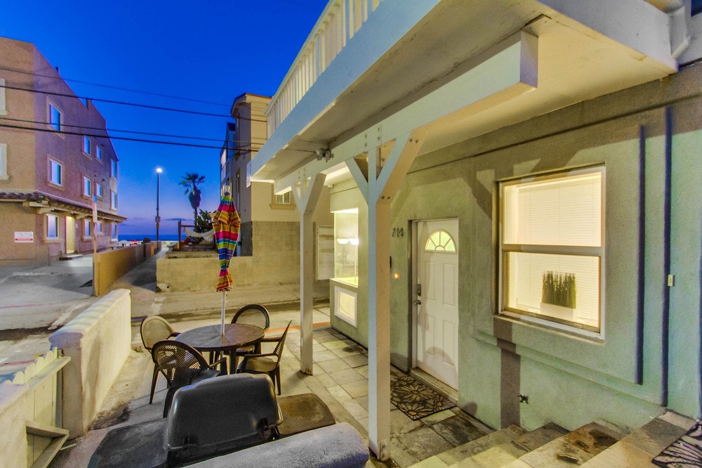 Virtual tour photo 51 of 59 for 714 York Court