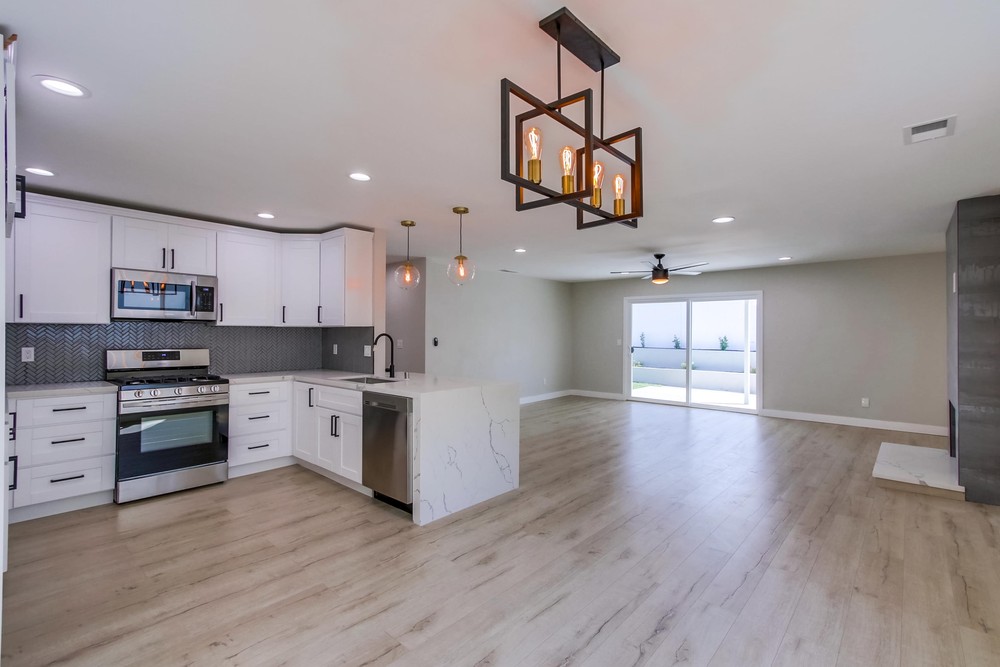 Virtual tour photo 12 of 33 for 7143 Frakes St
