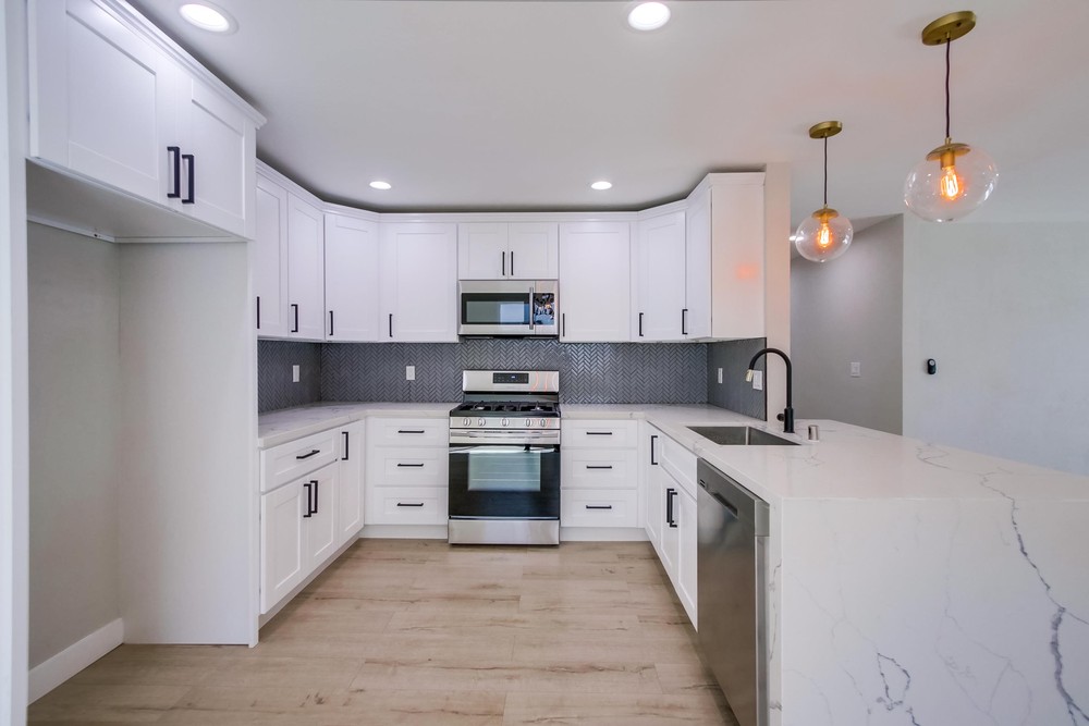 Virtual tour photo 13 of 33 for 7143 Frakes St