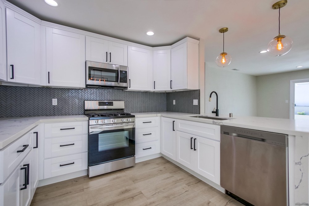 Virtual tour photo 14 of 33 for 7143 Frakes St