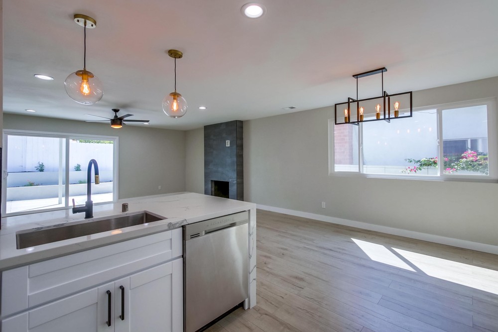 Virtual tour photo 15 of 33 for 7143 Frakes St