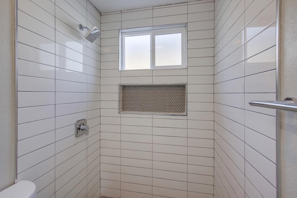 Virtual tour photo 21 of 33 for 7143 Frakes St
