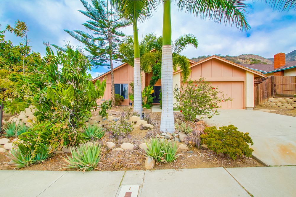 Virtual tour photo 1 of 55 for 7146 Ruane St