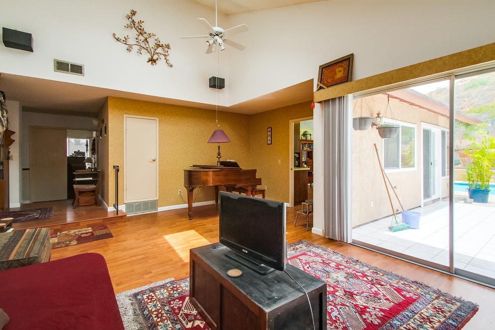 Virtual tour photo 14 of 55 for 7146 Ruane St