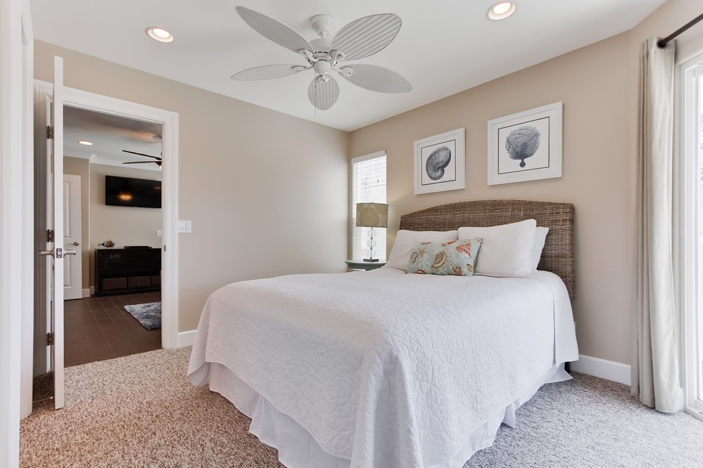 Virtual tour photo 26 of 45 for 715 Deal Court