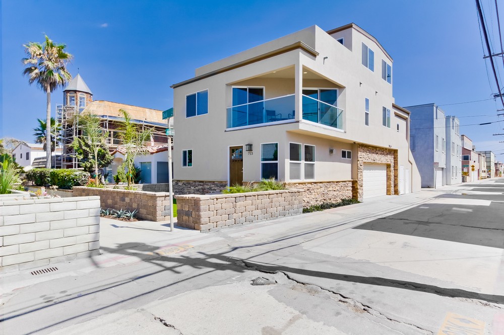 Virtual tour photo 36 of 45 for 715 Deal Court