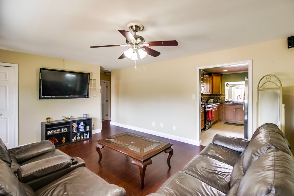Virtual tour photo 8 of 45 for 715 Jacumba Street