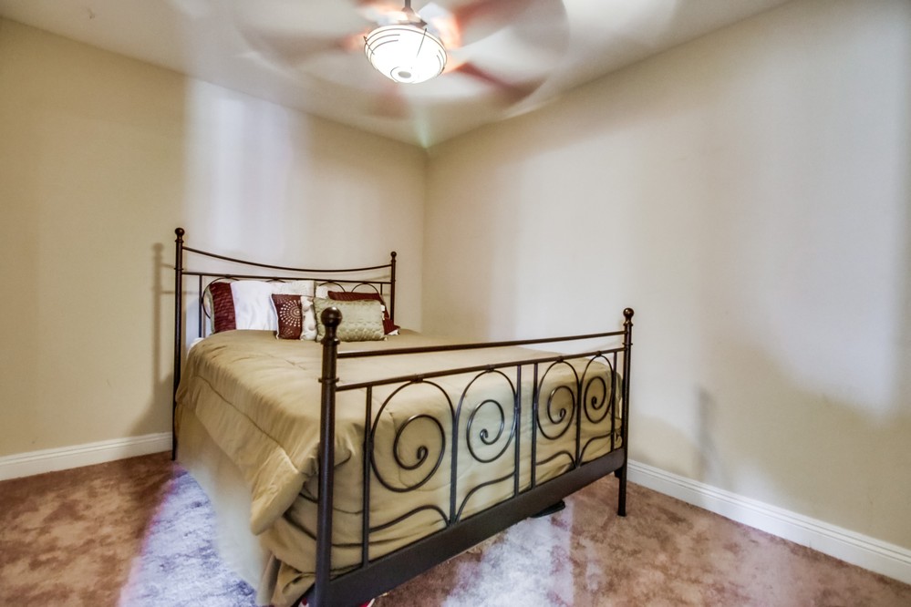 Virtual tour photo 26 of 45 for 715 Jacumba Street
