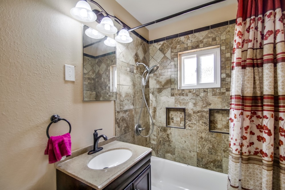 Virtual tour photo 32 of 45 for 715 Jacumba Street
