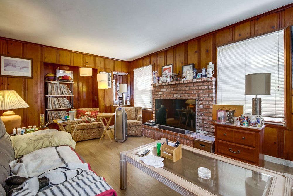 Virtual tour photo 8 of 20 for 715 Jersey Ct