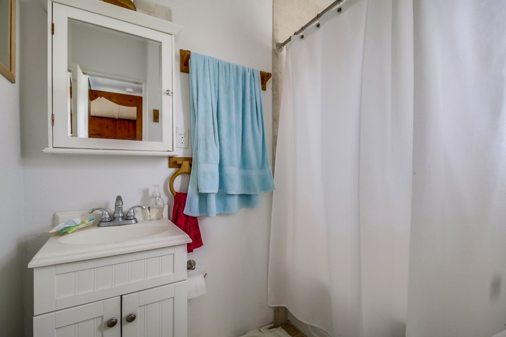 Virtual tour photo 13 of 20 for 715 Jersey Ct