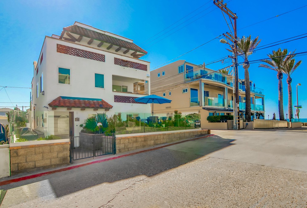 Virtual tour photo 4 of 85 for 715 Santa Clara Pl