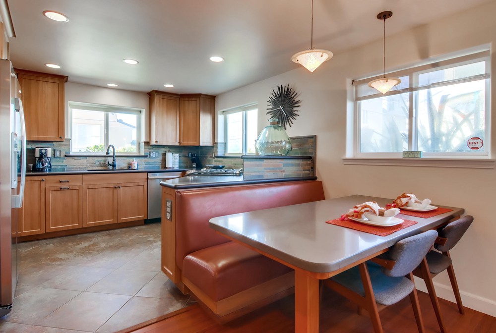 Virtual tour photo 22 of 85 for 715 Santa Clara Pl