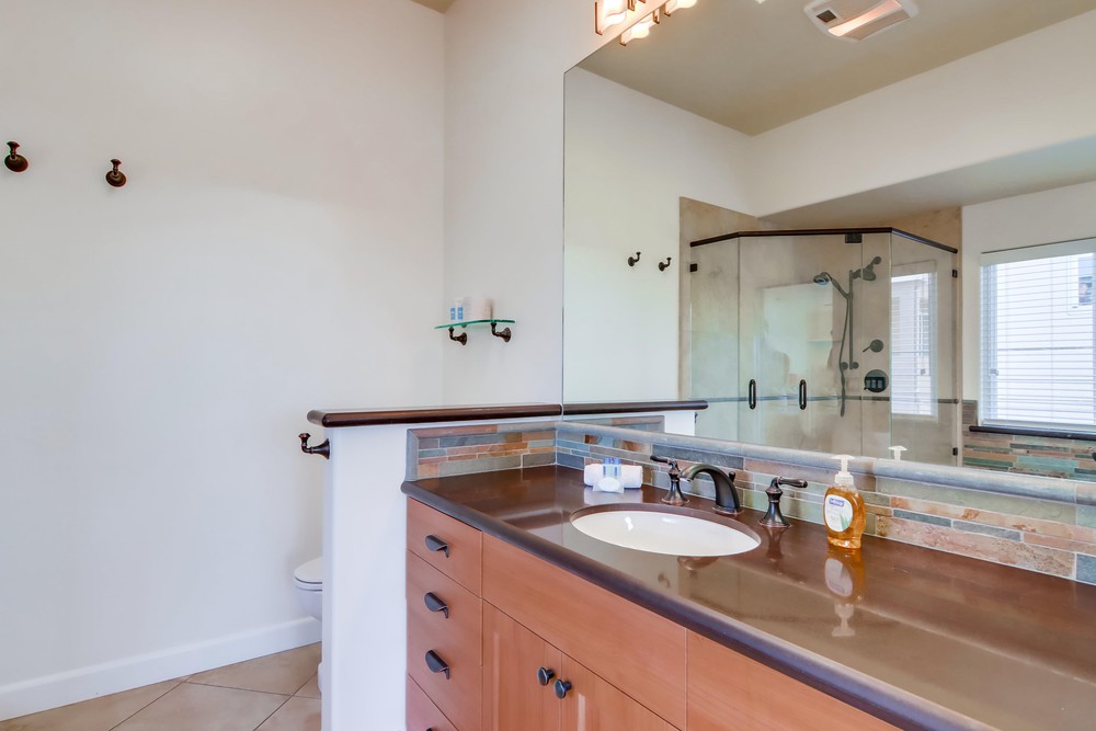 Virtual tour photo 34 of 85 for 715 Santa Clara Pl