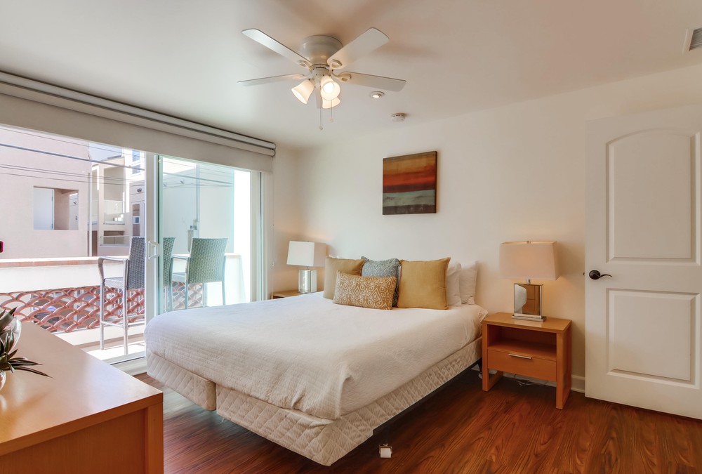 Virtual tour photo 42 of 85 for 715 Santa Clara Pl