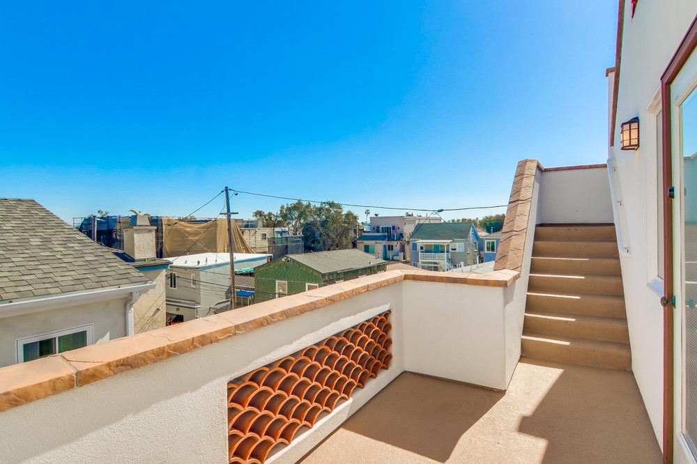 Virtual tour photo 52 of 85 for 715 Santa Clara Pl