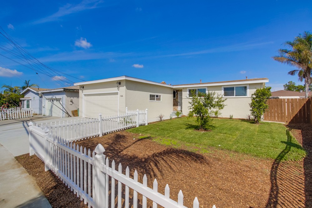 Virtual tour photo 4 of 53 for 7152 Beagle St